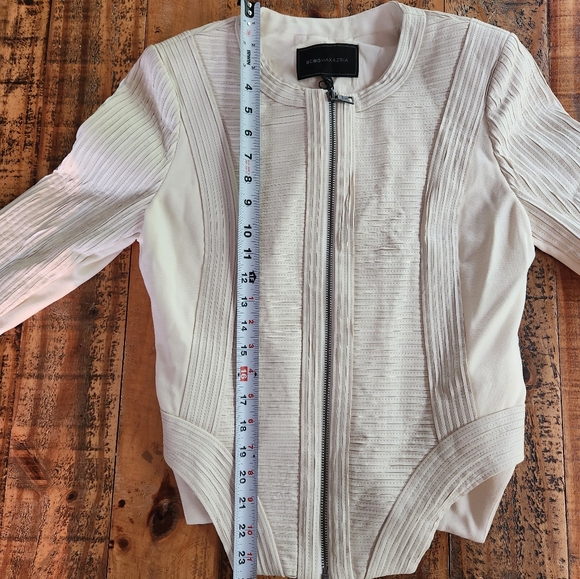 🔥HOST PICK💥BCBG MAXAZRIA vest for women - Picture 12 of 17